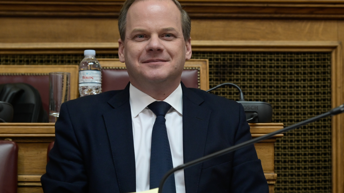 Καραμανλής: Η σύμβαση με την ΤΡΑΙΝΟΣΕ διασφαλίζει τα δρομολόγια σε όλη τη χώρα