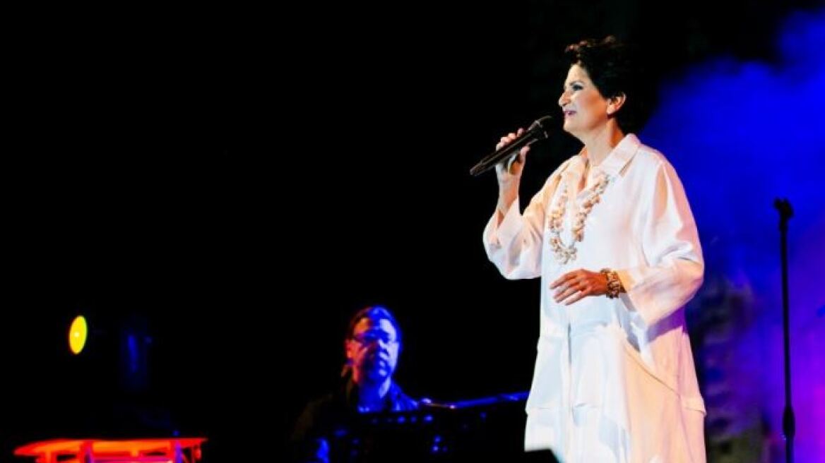 Η Άλκηστις Πρωτοψάλτη σε εκδήλωση για υποτροφίες μαθητών