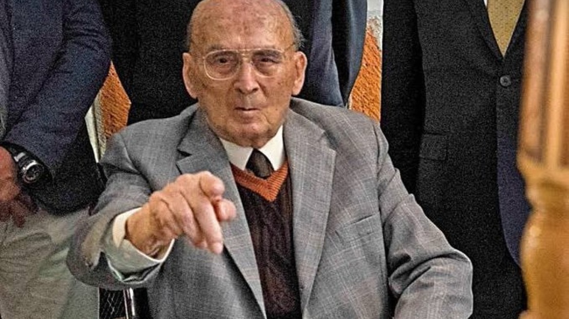 Πέθανε σε ηλικία 100 ετών ο πρώην πρόεδρος του Μεξικό Λουίς Ετσεβερία