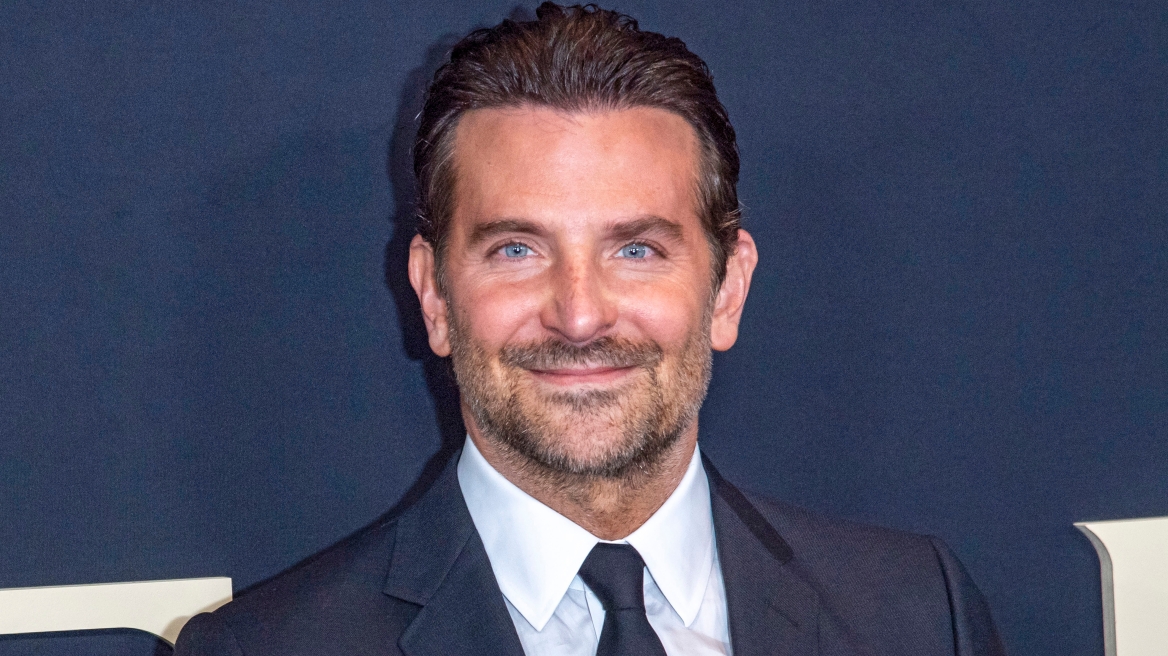 Μπράντλεϊ Κούπερ: Αγνώριστος στα γυρίσματα της ταινίας «Maestro» ως Λέοναρντ Μπερνστάιν