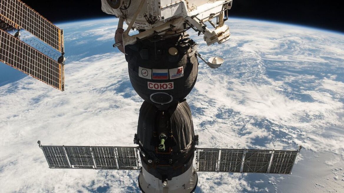 Ρωσία: Ο Πούτιν απάλλαξε από τα καθήκοντά του τον επικεφαλής της Roscosmos