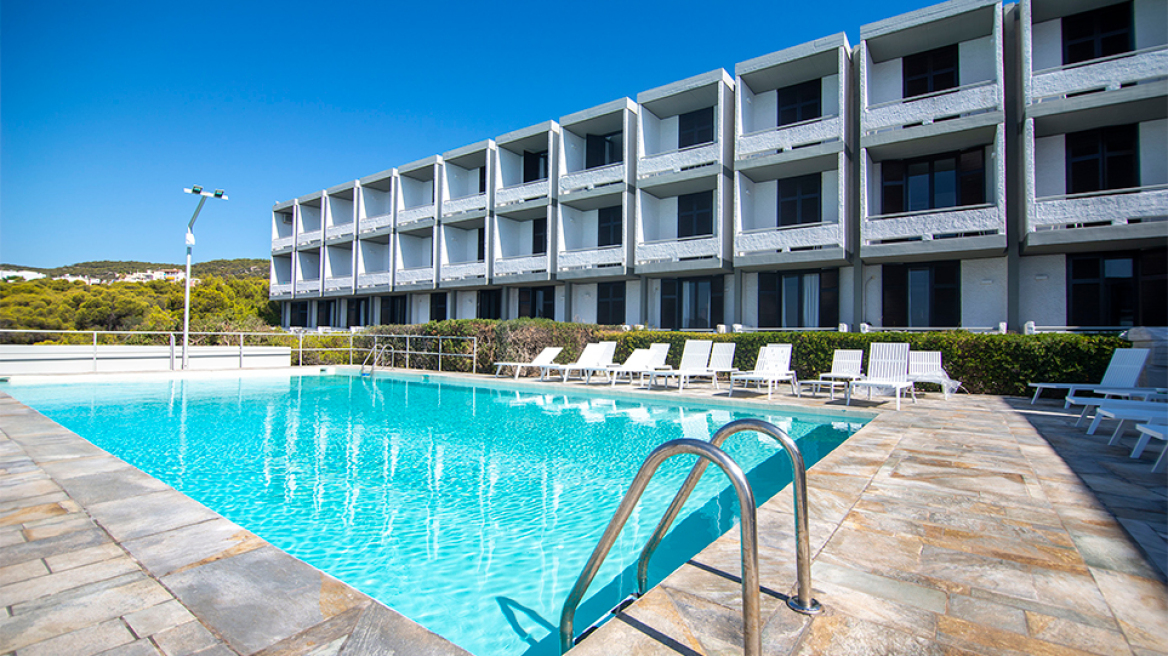 Apollo Resort: Καλοκαιρινές προσφορές για διακοπές στην Αίγινα