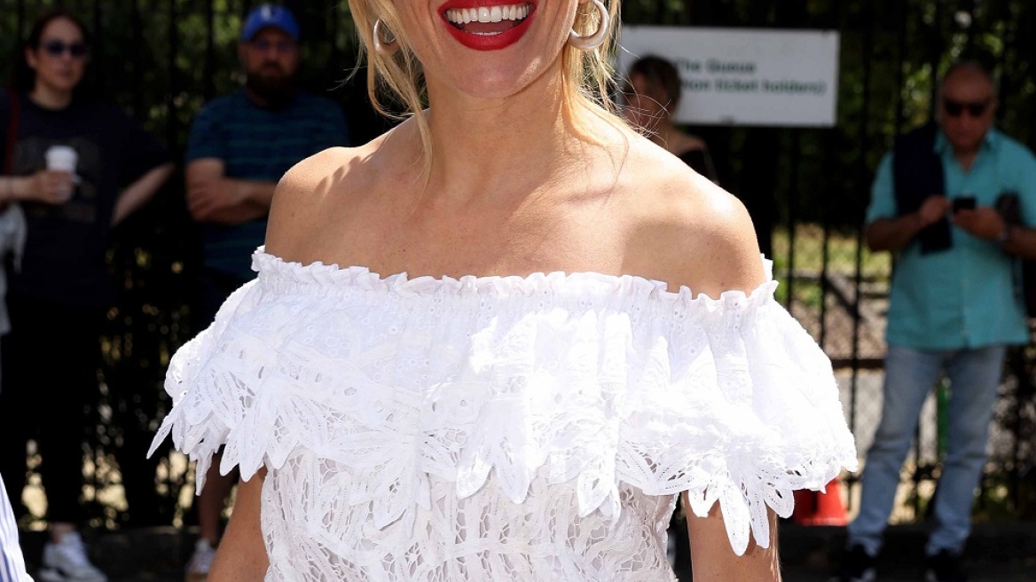 Η Σιένα Μίλερ φόρεσε το πιο παραμυθένιο λευκό φόρεμα