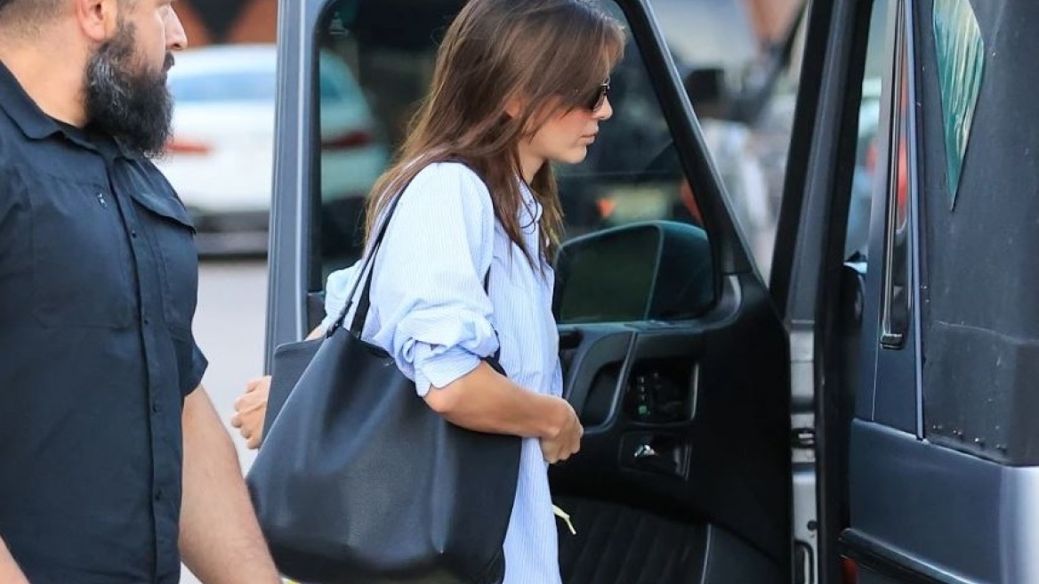 Βρήκαμε τη «στολή» των φετινών διακοπών: Σούπερ άνετη και ευέλικτη