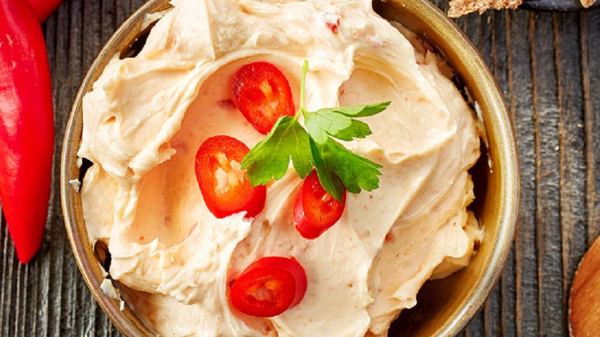 Εύκολη συνταγή για τυροκαυτερή 