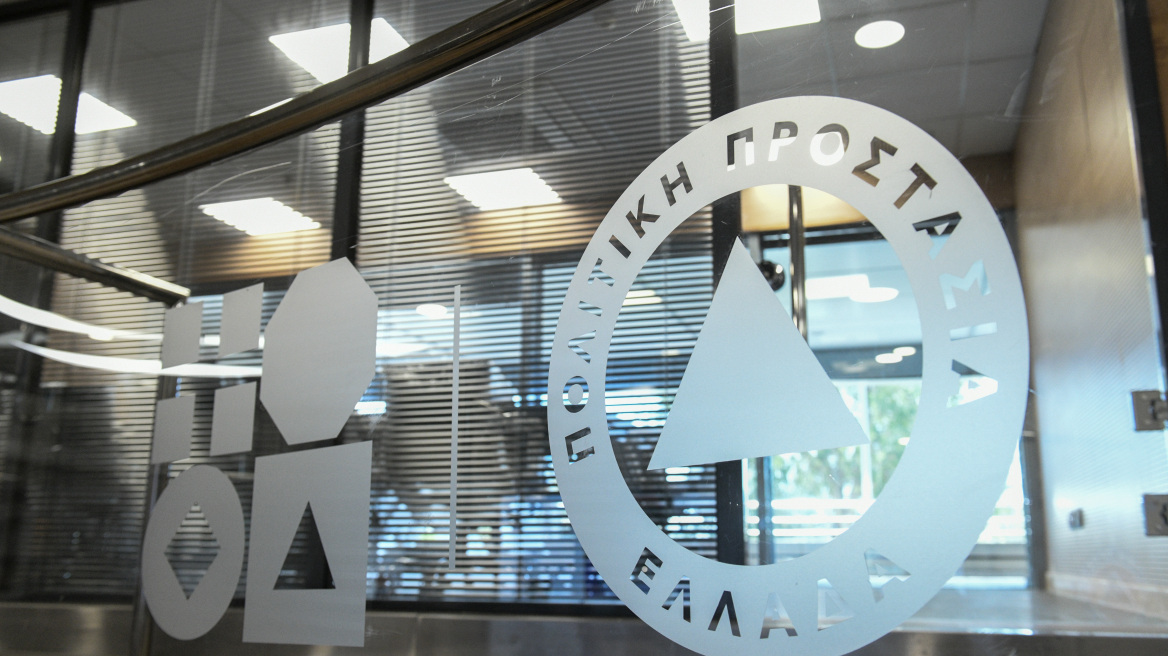 Φωτιά στην Πεντέλη: Καλύτερη η εικόνα από το πύρινο μέτωπο, κρίσιμο το επόμενο δίωρο