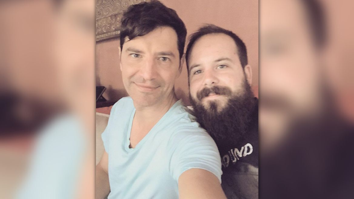 Σάκης Ρουβάς: Παντρεύτηκε ο αδερφός του, Νίκος 