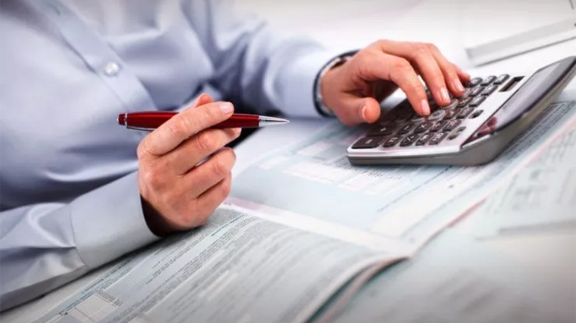 Ε1: Κινδυνεύουν να χάσουν τις εκπτώσεις και φορολογούμενοι που υπέβαλαν ήδη φορολογική δήλωση