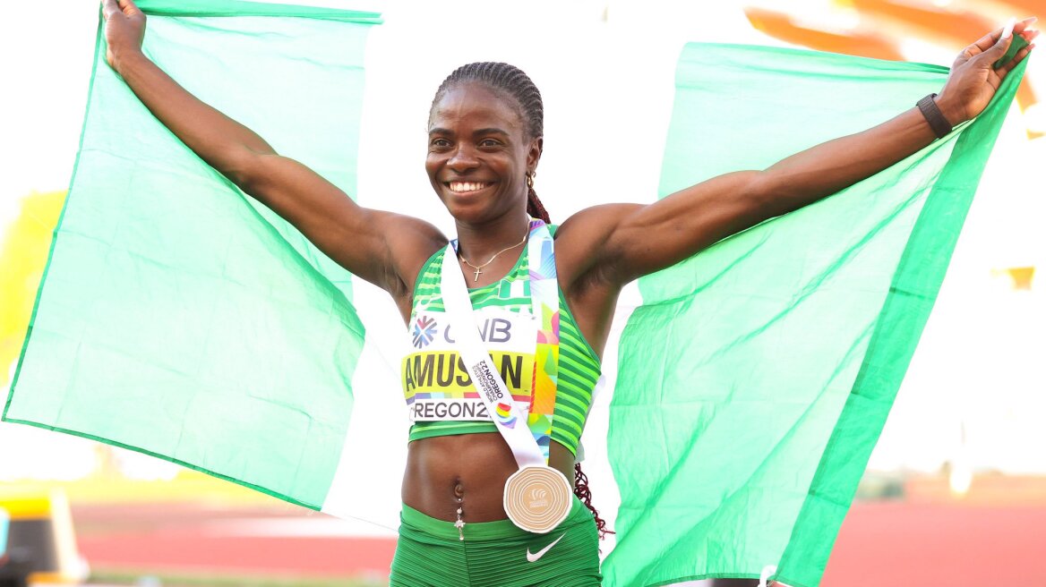 Παγκόσμιο πρωτάθλημα στίβου: Εξωπραγματική η Αμουζάν, πήρε το χρυσό με «διπλό» παγκόσμιο ρεκόρ - Δείτε βίντεο