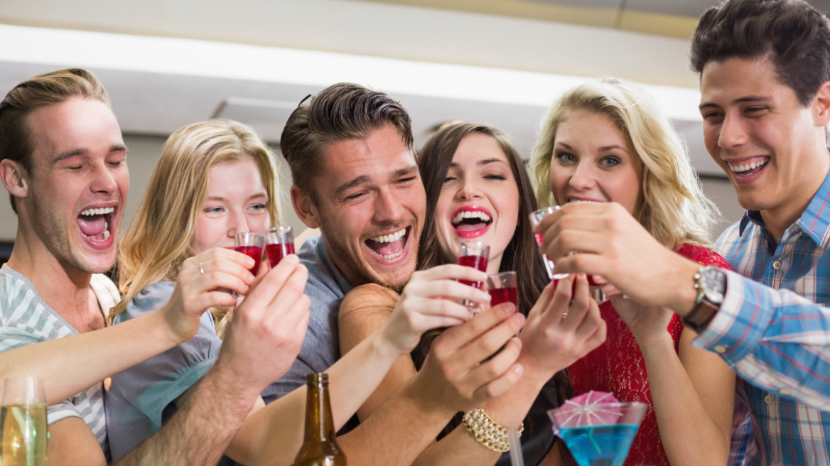 Αλκοόλ και κάπνισμα: Πότε εμποδίζουν τις ασφαλιστικές καλύψεις