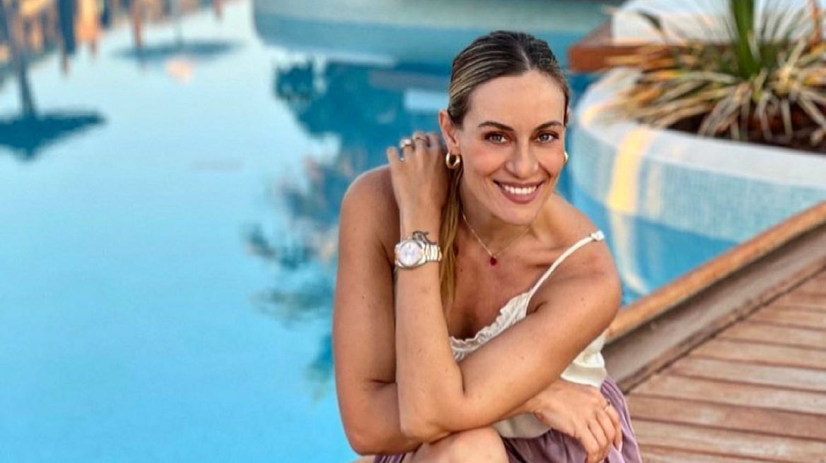 Ελεονώρα Μελέτη: Αναπολεί τα καλοκαίρια της ως παιδί στην Κεφαλονιά