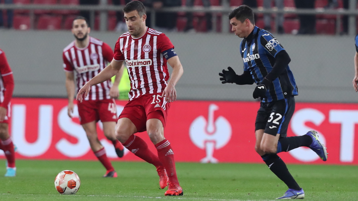 Oλυμπιακός: Σενάριο για Παλέρμο και Παπασταθόπουλο