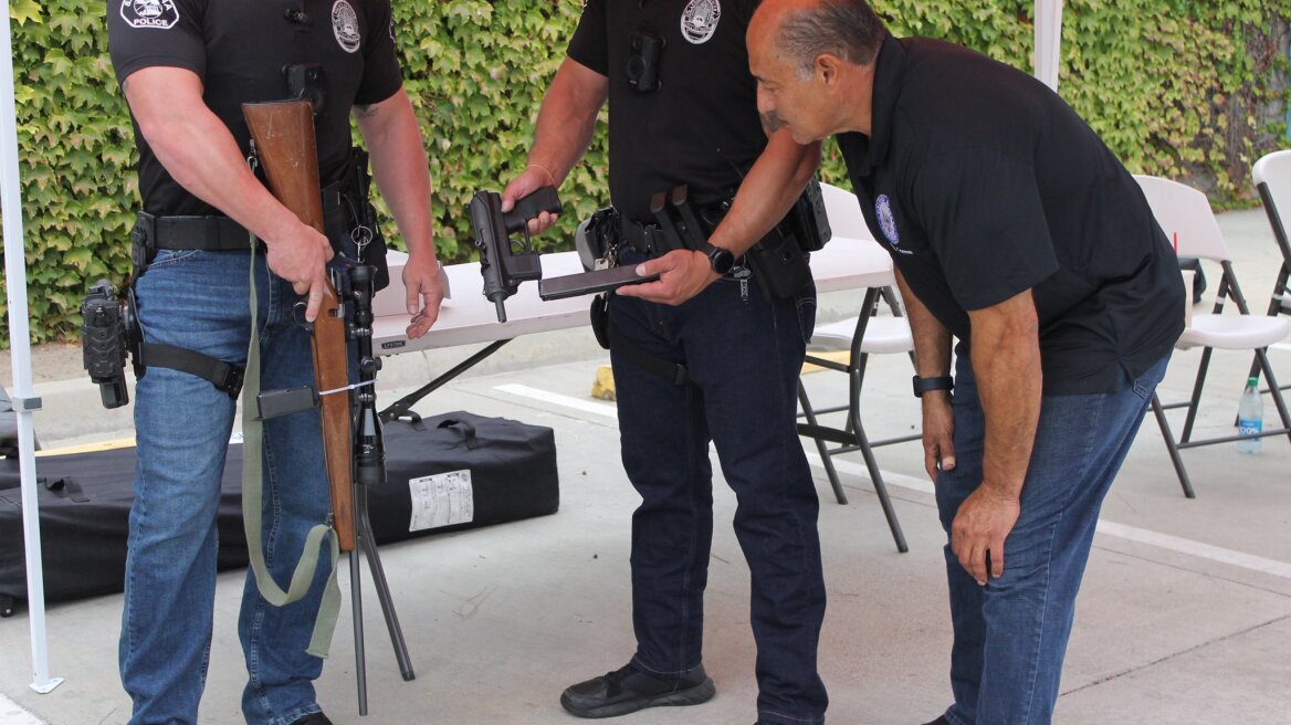 ΗΠΑ: Πρώτο βήμα στο Κογκρέσο για σχέδιο νόμου που απαγορεύει τα τουφέκια εφόδου