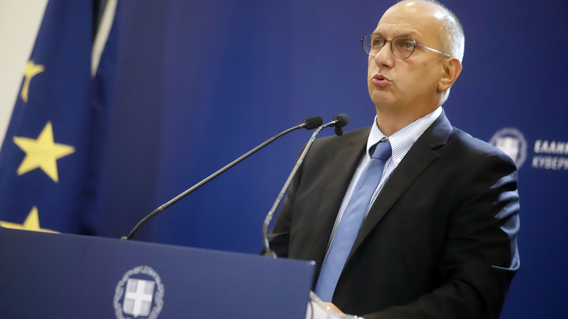 Οικονόμου: Ποταπή επίθεση λάσπης προς τον πρωθυπουργό από τον Τσίπρα