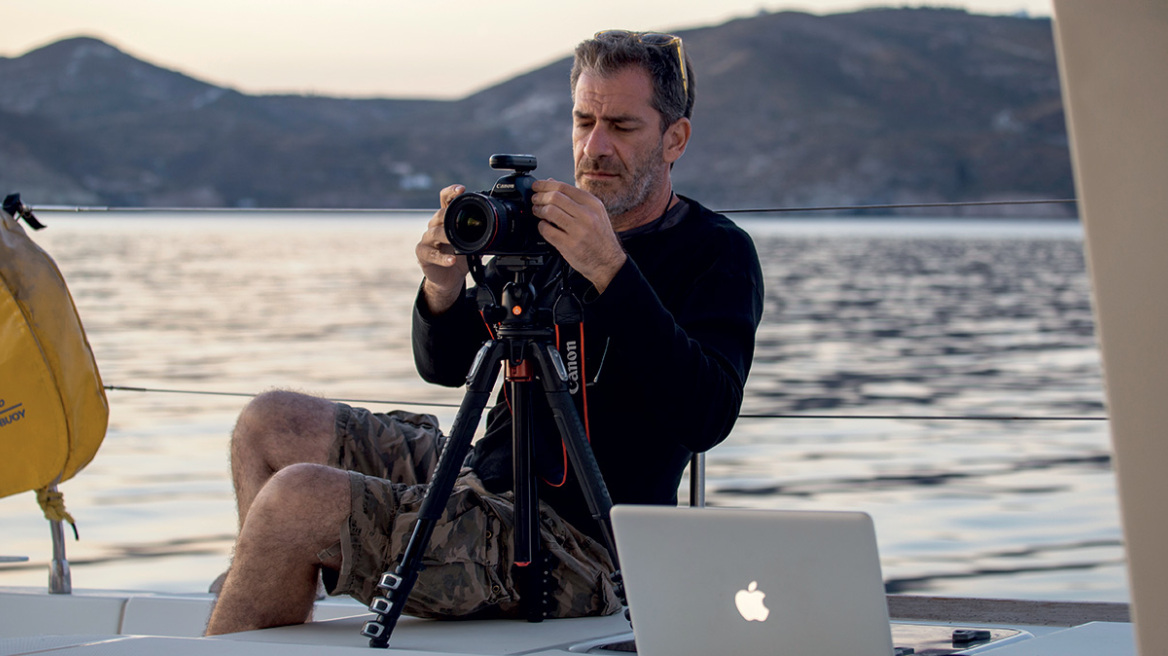 Γιάννης Αθυμαρίτης: Ο φωτογράφος των διακοπών