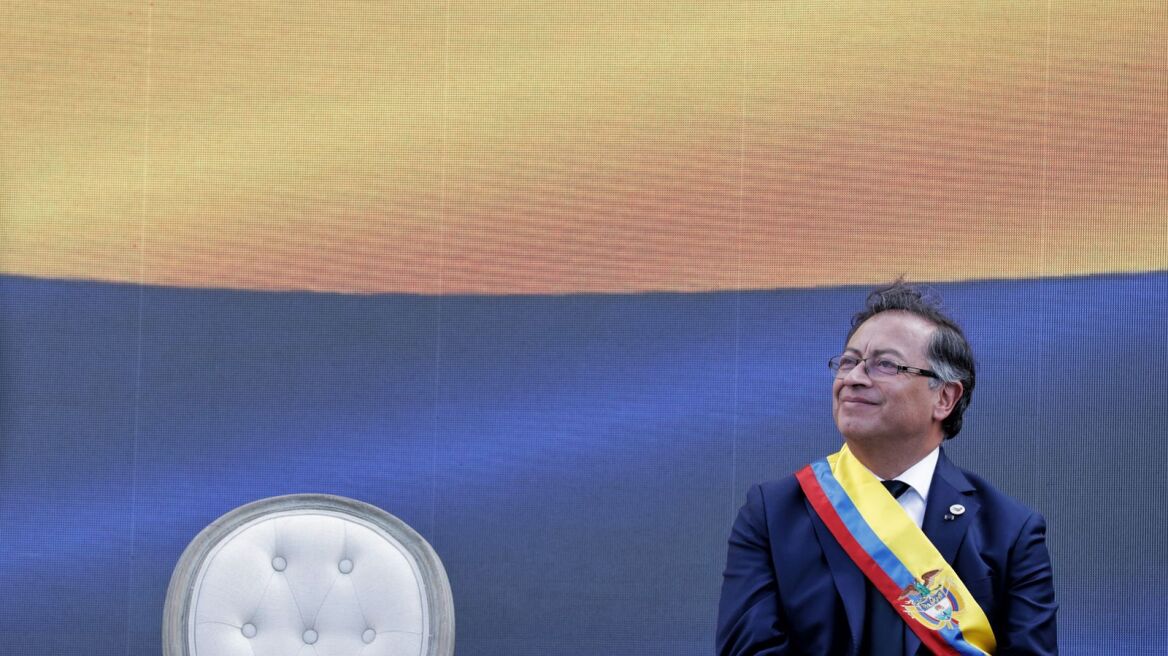Κολομβία: Ο νέος πρόεδρος θέλει να τερματιστεί ο «πόλεμος κατά των ναρκωτικών», που κρίνει πως απέτυχε