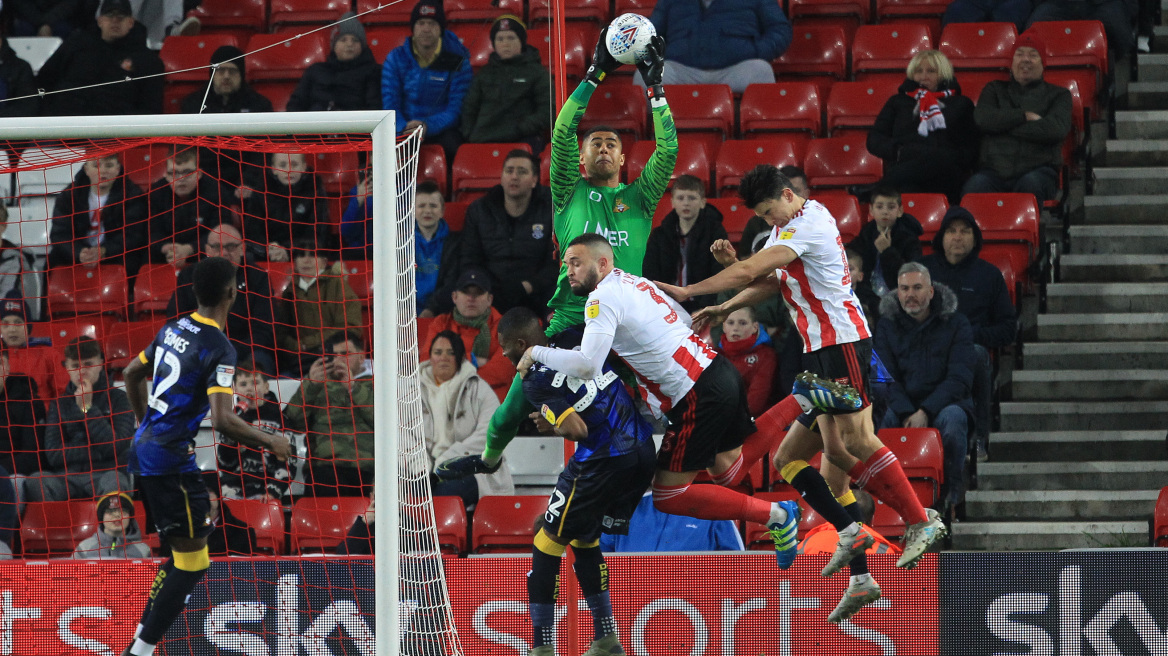 Σάντερλαντ - ΚΠΡ: Το απίθανο buzzer-beater του τερματοφύλακα Ντιένγκ στο 90+2 - Δείτε βίντεο