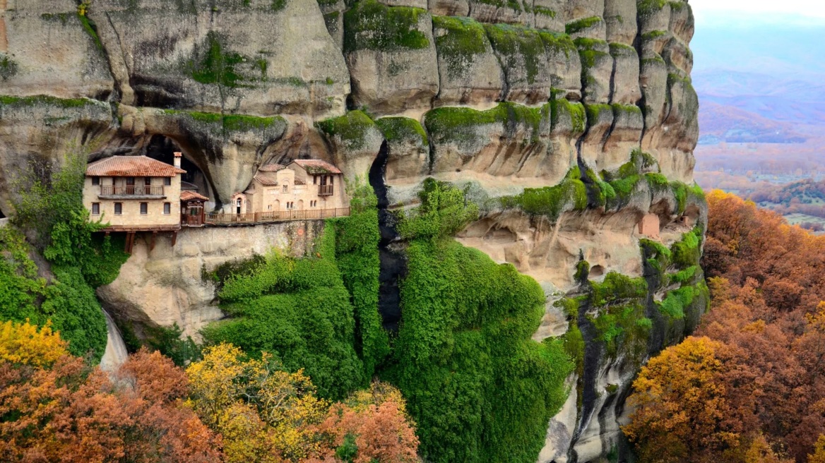 Μετέωρα: Οι τοπ πεζοπορικές διαδρομές -Μονοπάτια, μοναστήρια και βράχια