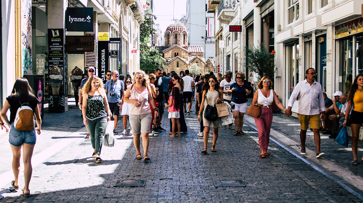 Καιρός: Απότομη αλλαγή μετά τον καύσωνα - Έως και 10 βαθμούς χαμηλότερα ο υδράργυρος