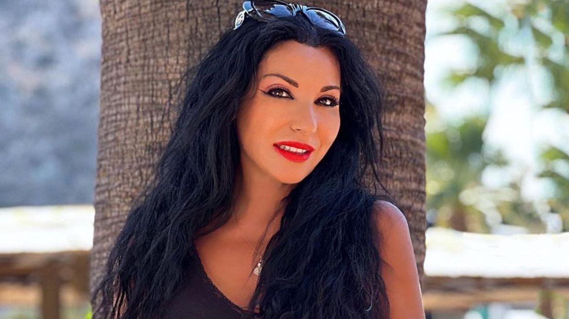 Πόπη Μαλλιωτάκη: Η τραγουδίστρια αποκάλυψε αν είναι ερωτευμένη 