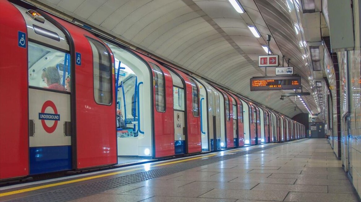 Διακοπή ρεύματος στο Μετρό του Λονδίνου, προβλήματα στις μεταφορές