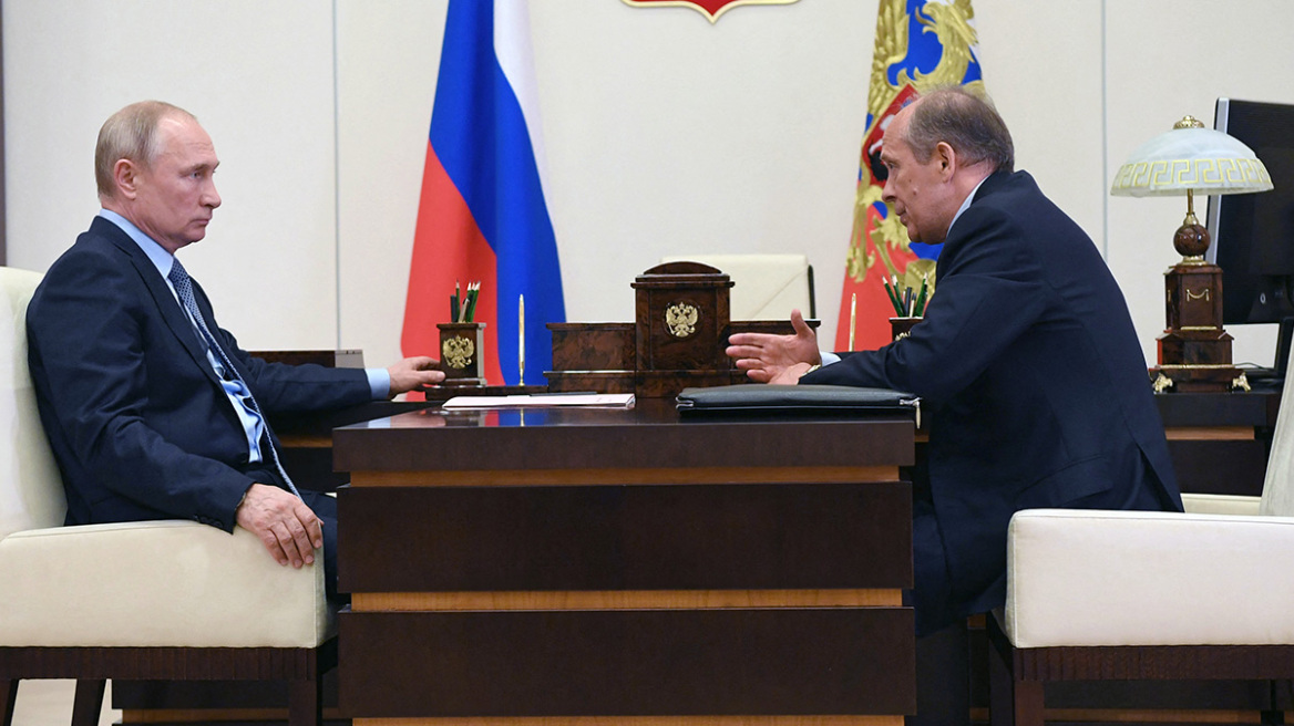 Αποκάλυψη Washington Post: Οι ρωσικές μυστικές υπηρεσίες πήραν στον λαιμό τους τον Πούτιν για την Ουκρανία