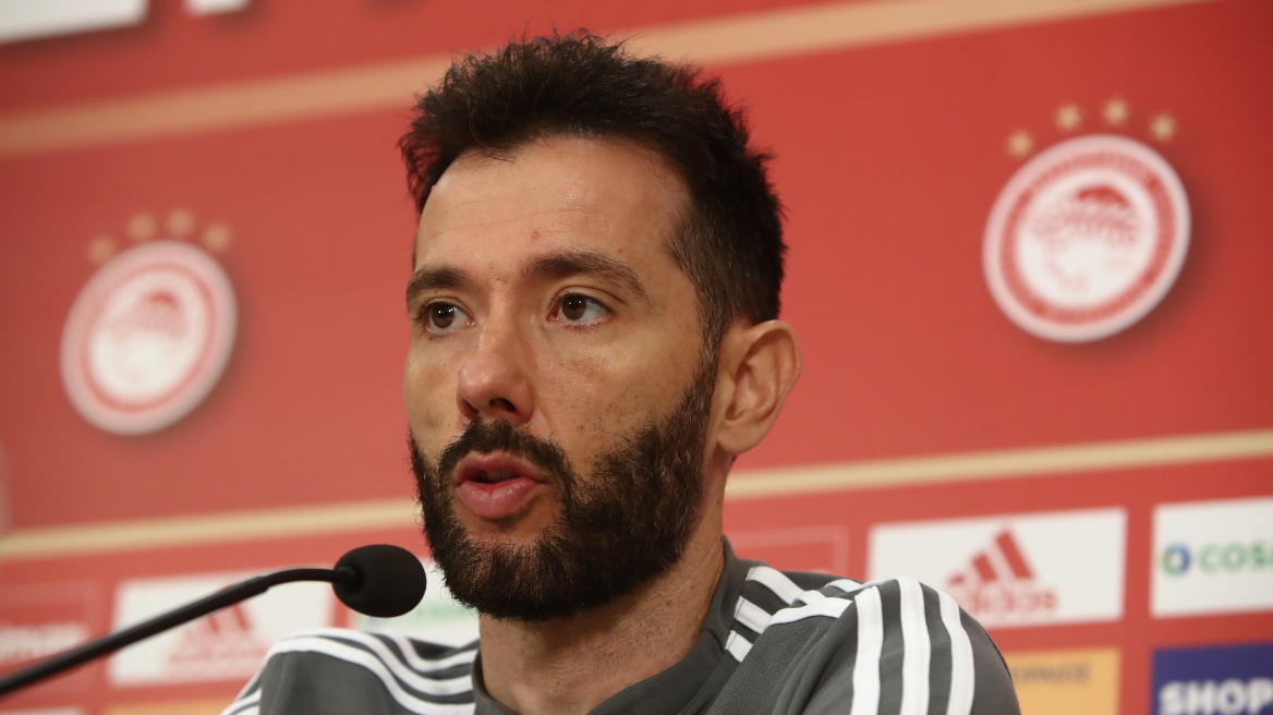 Κάρλος Κορμπεράν: «Έχουμε κάνει βήματα προόδου, στόχος να παίξουμε επιθετικά»