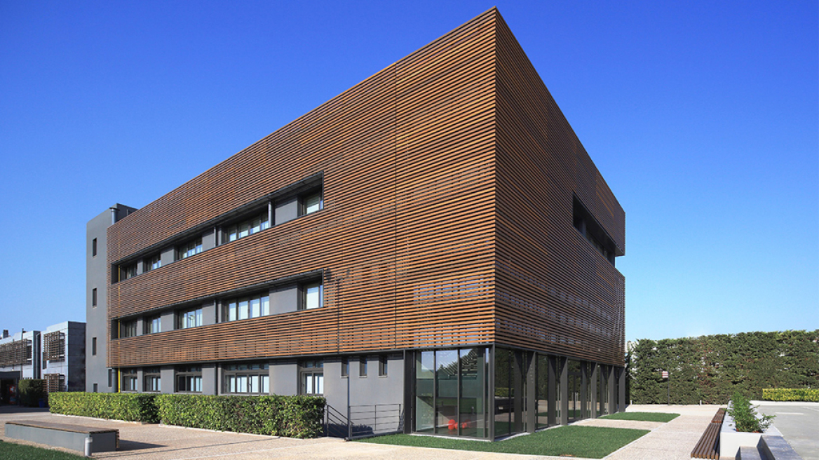  Πανεπιστημιακές Σπουδές στο πιο σύγχρονο εκπαιδευτικό περιβάλλον