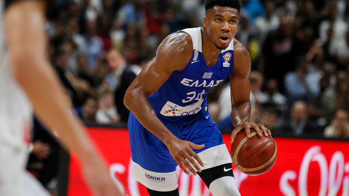 Γιάννης Αντετοκούνμπο: Πιτσιρικάς στο Βελιγράδι δεν πίστευε ότι του έδωσε το χέρι του 