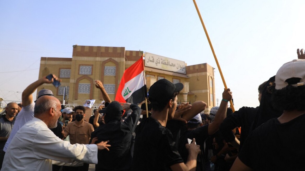 Συνεχίζεται η αιματοχυσία στο Ιρακ - Σε απεργία πείνας προχωρά πανίσχυρος ιερωμένος