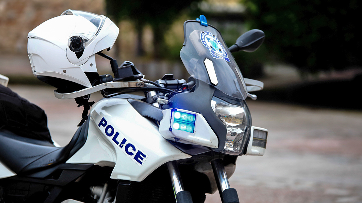 Καταγγελία από 19χρονη ότι τη βίασαν δύο αστυνομικοί στο Αστυνομικό Τμήμα της Ομόνοιας