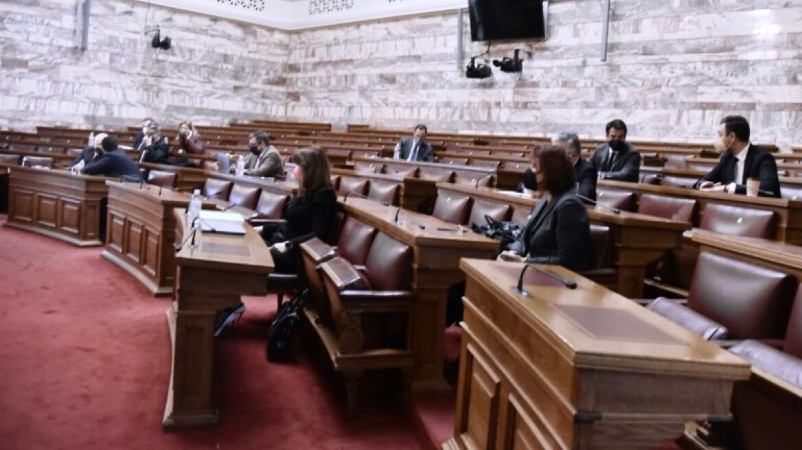 Βουλή: Συγκροτείται η Εξεταστική Επιτροπή για τις παρακολουθήσεις μετά τα 142 υπέρ