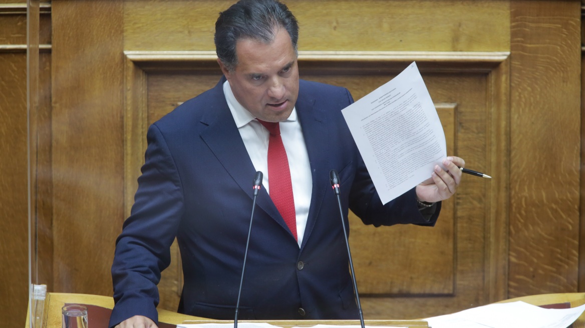 Βουλή: Εγκρίθηκε επί της αρχής το νομοσχέδιο για την εξυγίανση των Ναυπηγείων Ελευσίνας