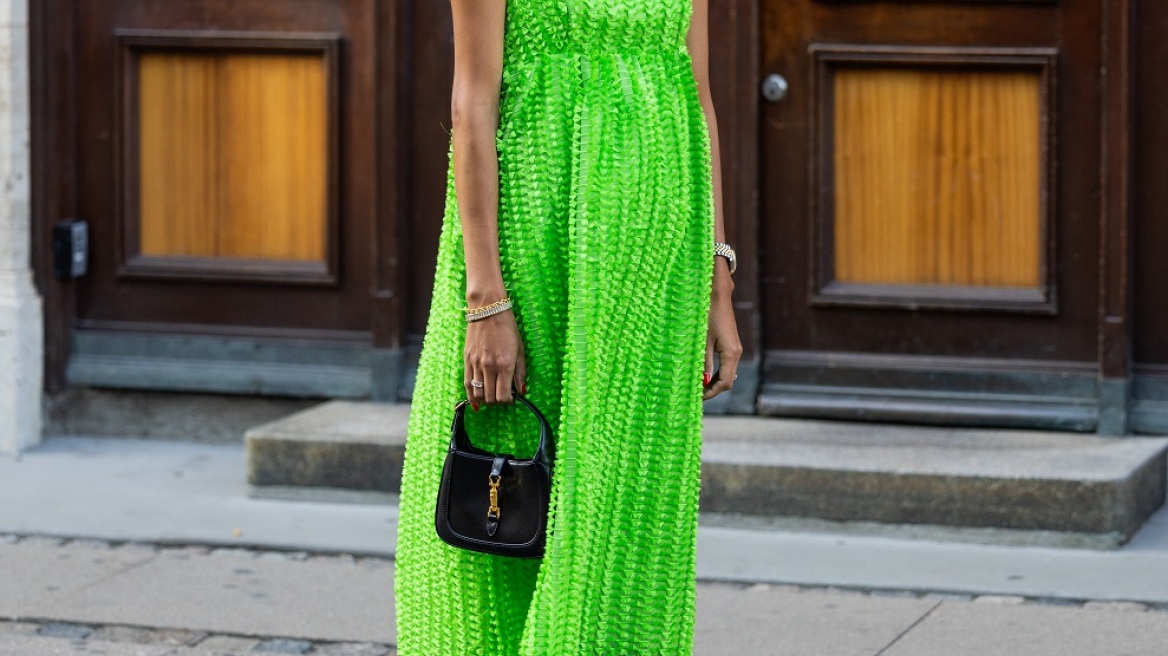 Το πασπαρτού φόρεμα του φθινοπώρου και πού να το βρείτε