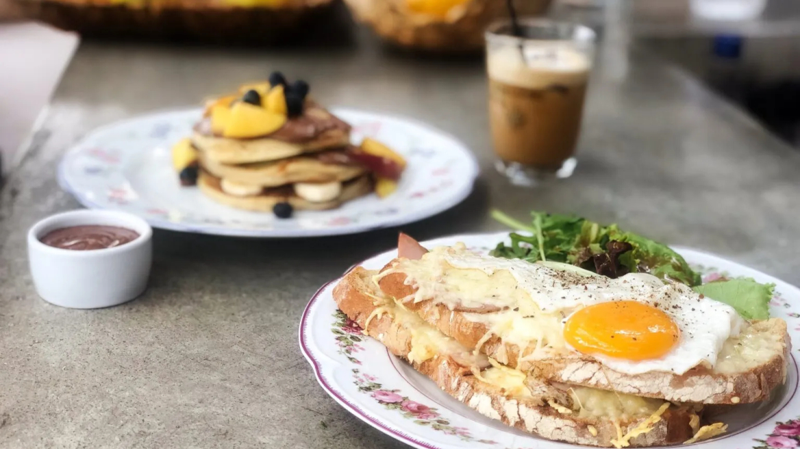 3 κορυφαία brunch της Τήνου