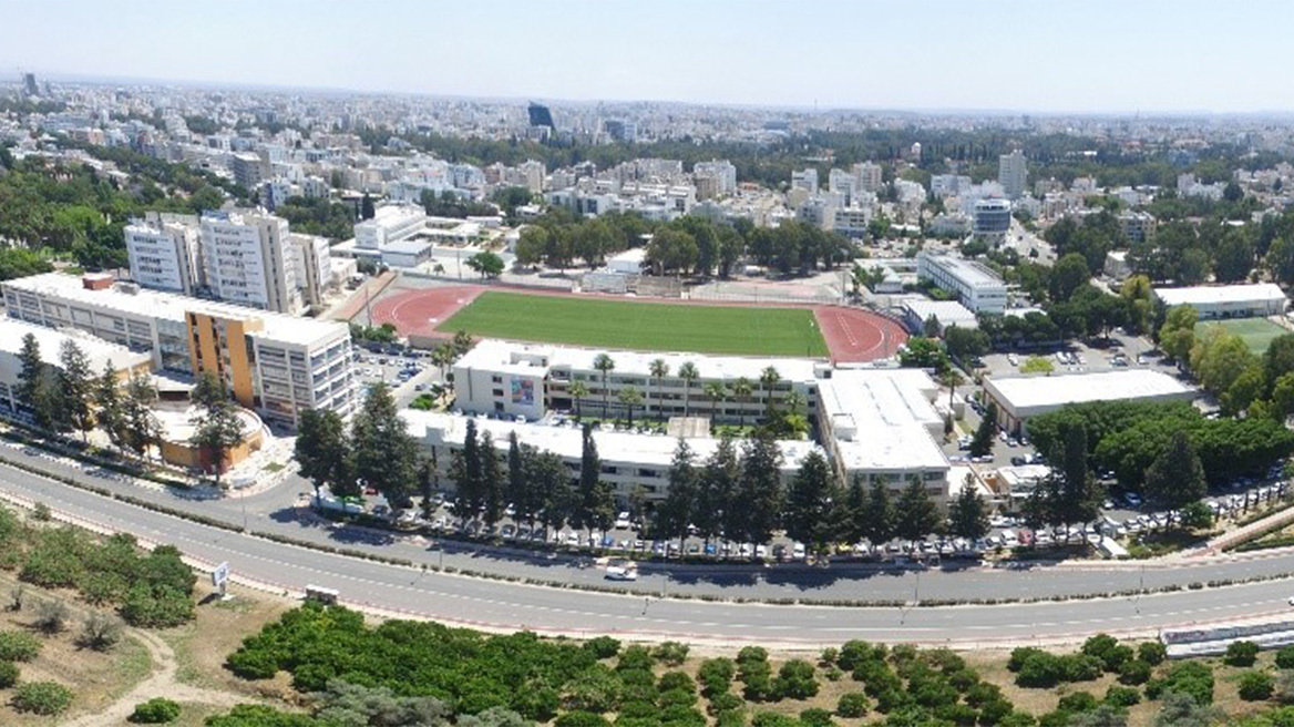 H πρώτη πανεπιστημιακή οδοντιατρική κλινική στο Ευρωπαϊκό Πανεπιστήμιο Κύπρου