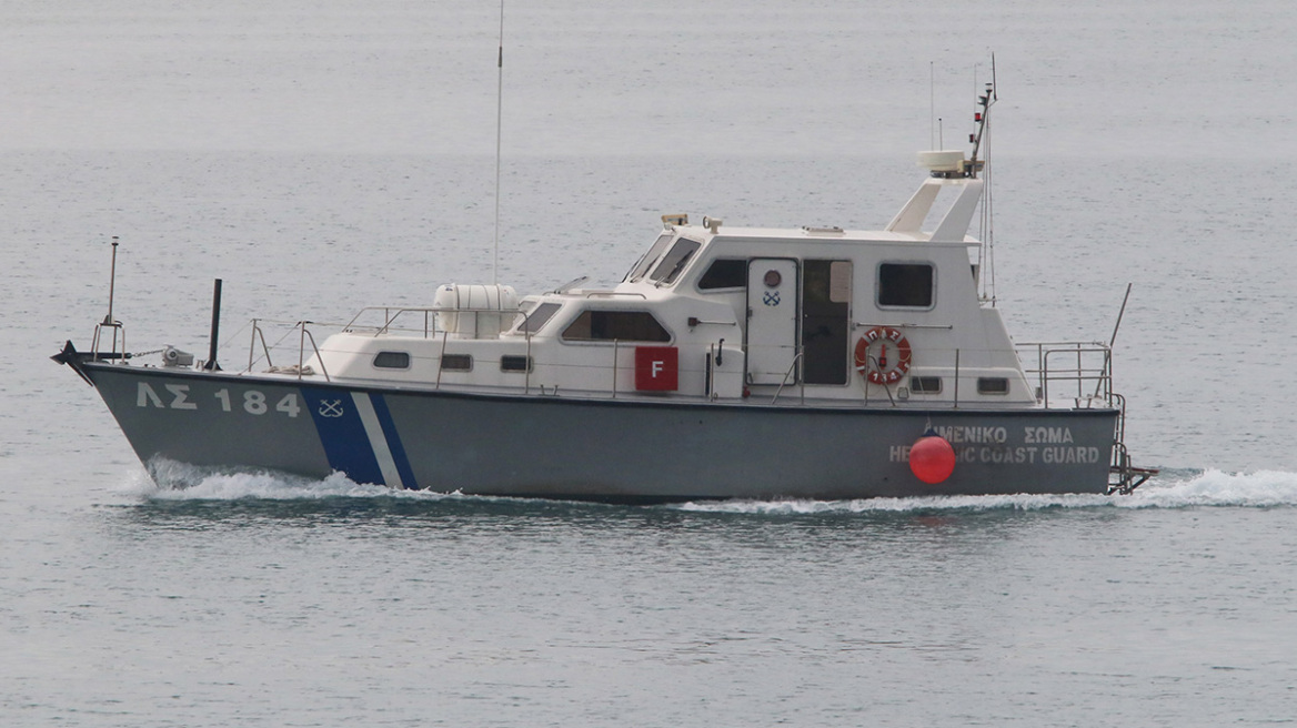 Αίγινα: 18χρονος ψαροντουφεκάς εντοπίστηκε χωρίς τις αισθήσεις του