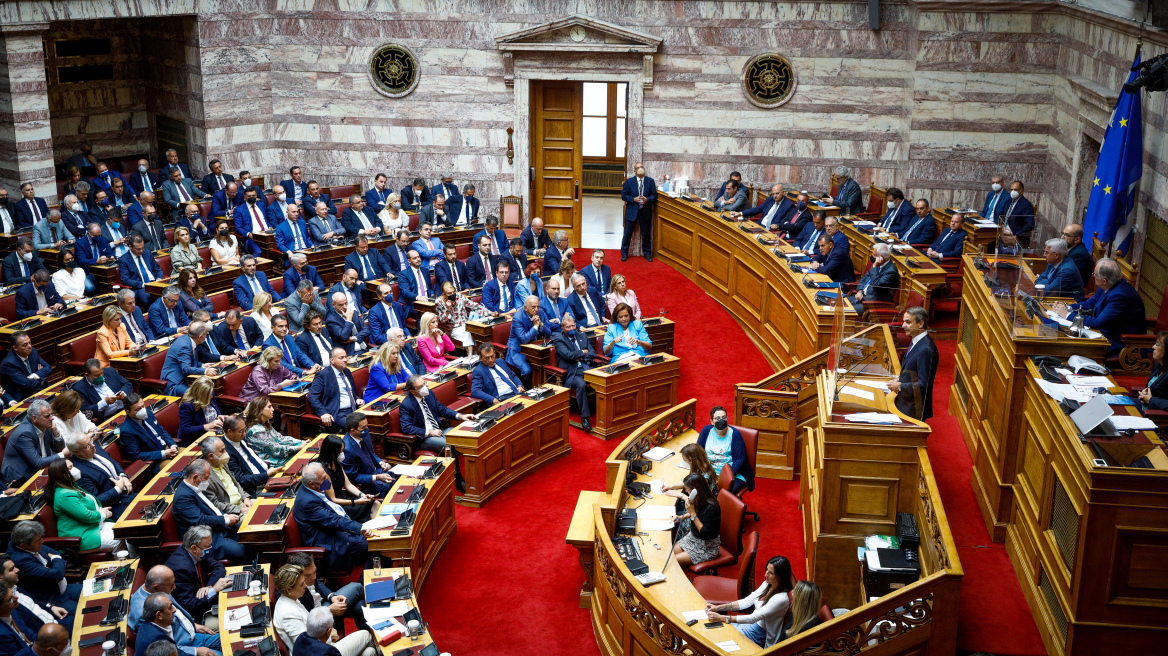 Κατατέθηκαν στη Βουλή τα πρωτόκολλα προσχώρησης Φινλανδίας - Σουηδίας στο ΝΑΤΟ