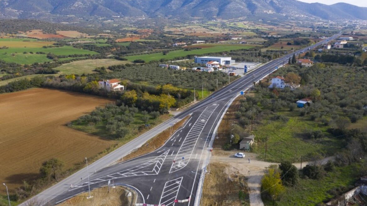 Οικονόμου: Έξι μήνες νωρίτερα παραδόθηκε το έργο αναβάθμισης τμήμα του άξονα Θεσσαλονίκης-Πολυγύρου