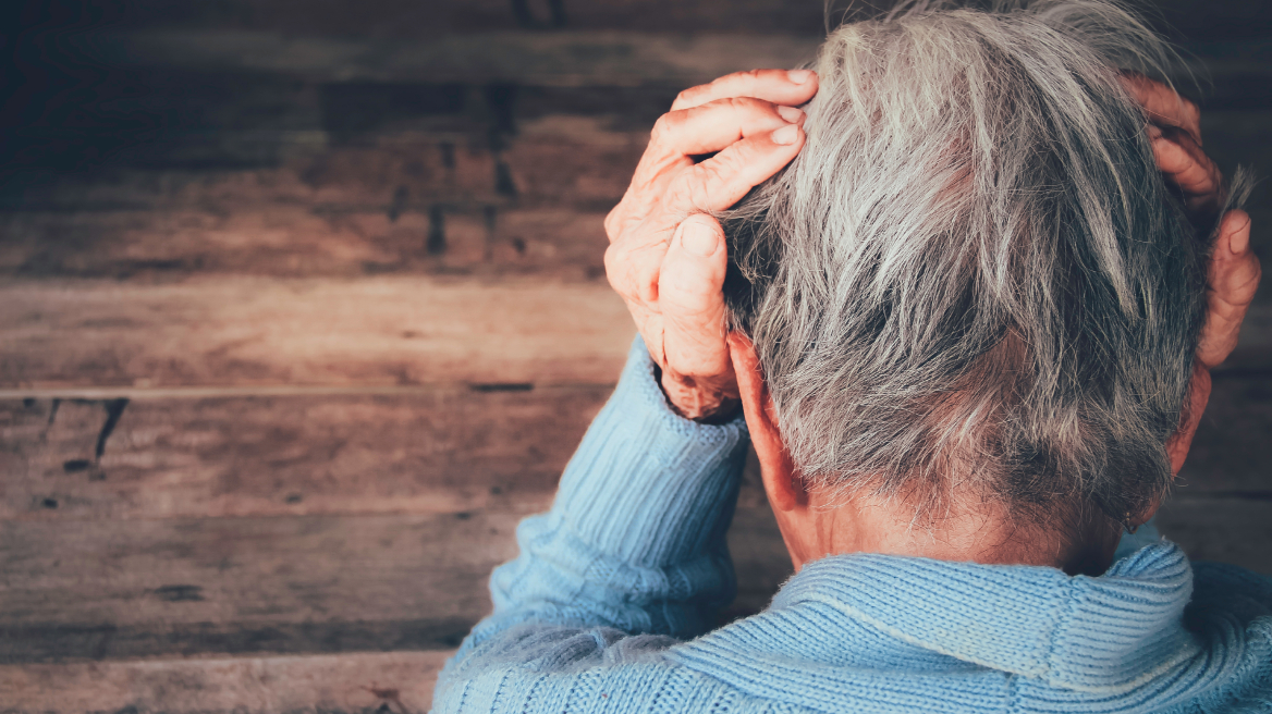 Βόλος: Μεθυσμένος πέταξε πιάτο στο κεφάλι της 86χρονης μητέρας του