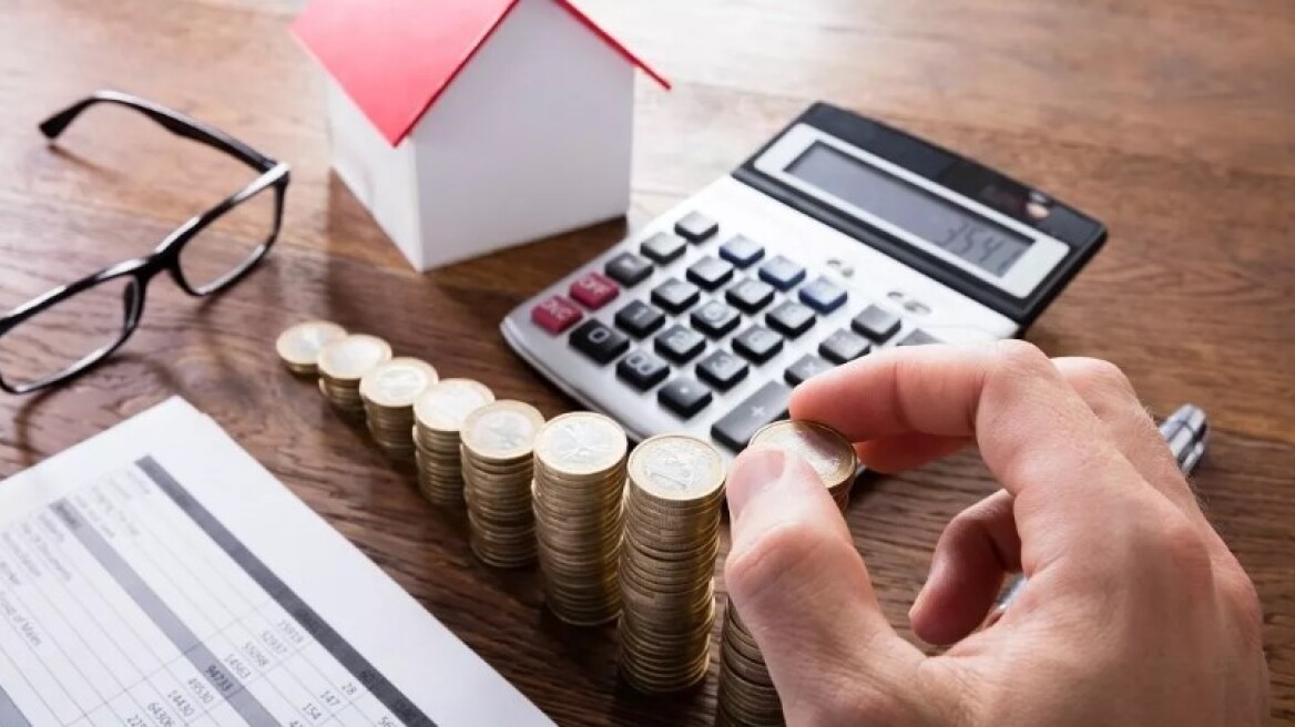 Πόσο αυξάνονται οι δόσεις στεγαστικών και επιχειρηματικών δανείων από τα νέα επιτόκια της ΕΚΤ