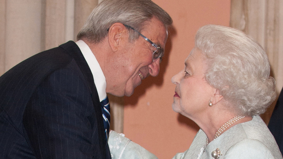 Βασίλισσα Ελισάβετ: «Ήταν μία φωτισμένη μονάρχης» - Το αντίο του τέως βασιλιά Κωνσταντίνου