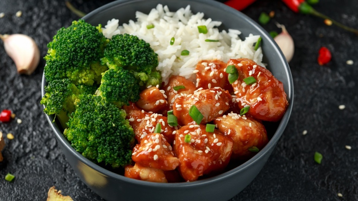 4 συμβουλές για ένα διατροφικά σωστό μεσημεριανό