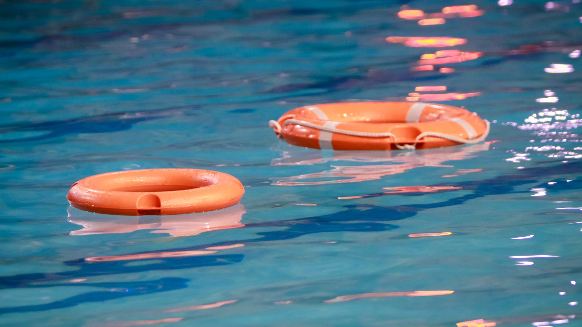 Αγρίνιο: Άνδρας πνίγηκε σε πισίνα καταστήματος