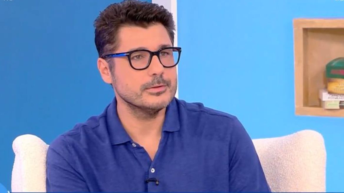 Λάμπρος Κωνσταντάρας: «Ο παππούς μου δεν ήταν καλά και αποσύρθηκε, δεν ήθελε να τον δούνε έτσι»