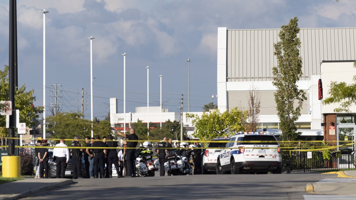 Καναδάς: Πυροβολισμοί στο Τορόντο με νεκρό αστυνομικό και τρεις τραυματίες πολίτες - Νεκρός και ο δράστης