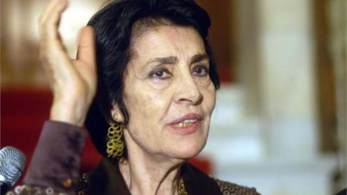 Ειρήνη Παπά: Το τραγούδι «προσομοίωση συνουσίας» 