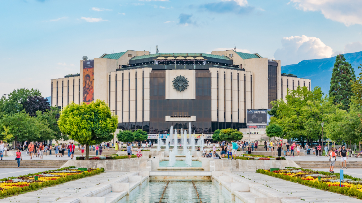 Ταξίδι στη Σόφια: Η προσιτή και καταπράσινη πρωτεύουσα της Βουλγαρίας 