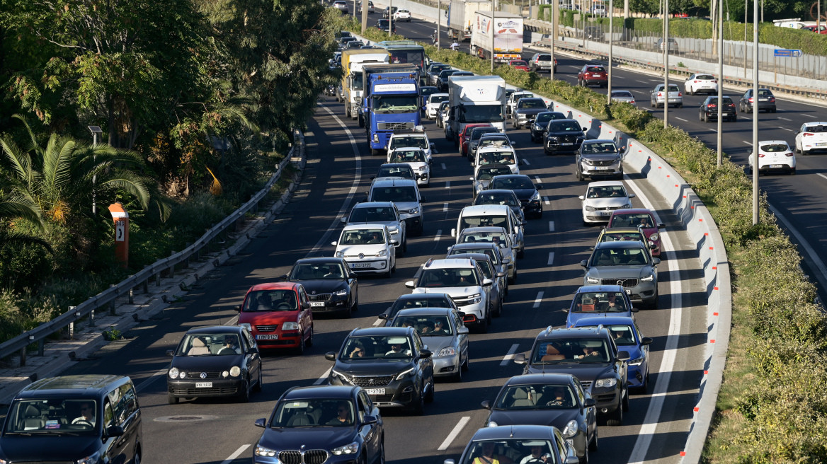 Κίνηση στους δρόμους: Μποτιλιάρισμα στον Κηφισό - Live η κίνηση τώρα 