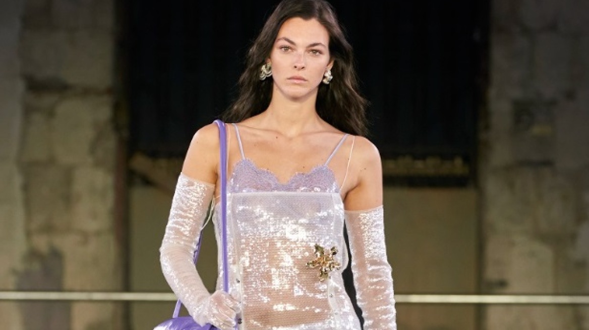 Θέλετε να ανανεώσετε το φθινοπωρινό σας στυλ; Αυτές οι 5 τάσεις θα σας βοηθήσουν